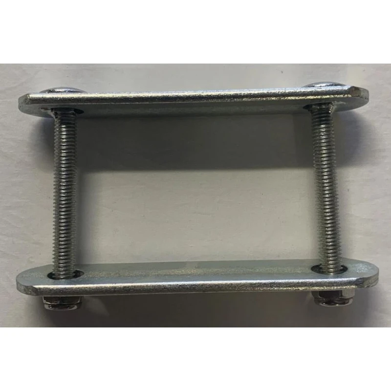 JAMES BAROUD Patte De Fixation 1 JAMES BAROUD Patte De Fixation