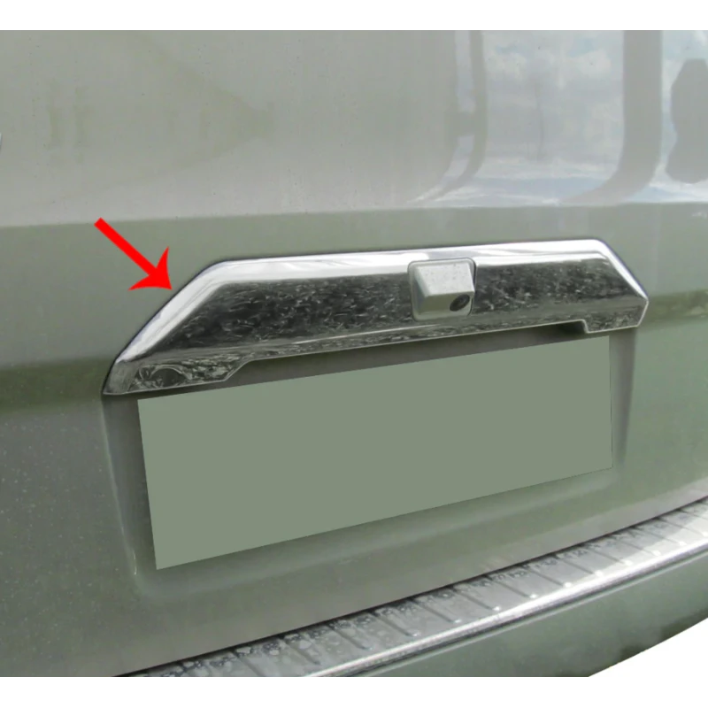 OMAC Couvre éclairage De Plaque Hayon Inox Ford Custom 5 OMAC Couvre éclairage De Plaque Hayon Inox Ford Custom – Image 5