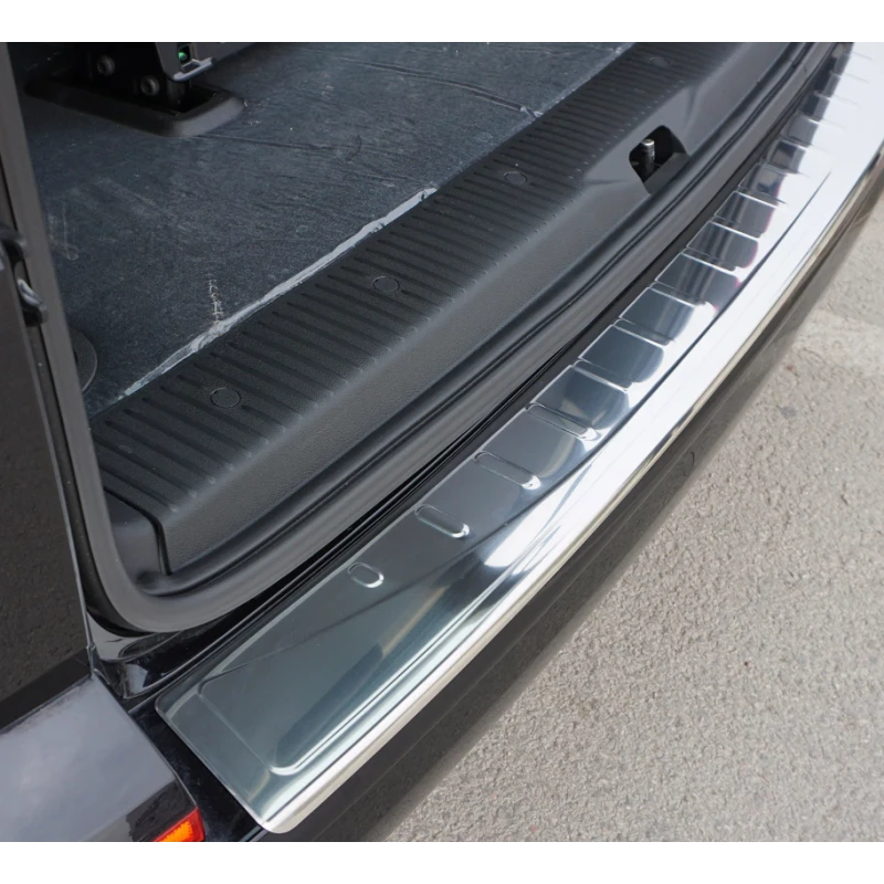 OMAC Protection Seuil De Coffre Inox Ford Custom 7 OMAC Protection Seuil De Coffre Inox Ford Custom – Image 7