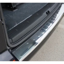 OMAC Protection Seuil De Coffre Inox MB Vito W638 10 OMAC Protection Seuil De Coffre Inox MB Vito W638 -Magasin De Matériel De Camping omac protection seuil de coffre inox mb vito w638 4